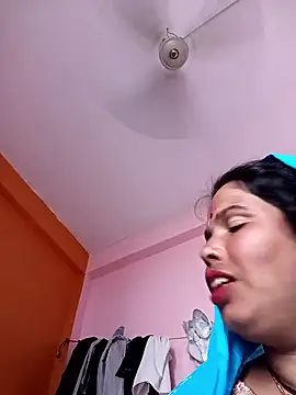 Hott locky online show from 2, 10, 2025