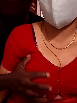 hottamil honey couples online show from 19, 9, 2025