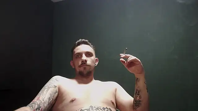 guesswhatbitch online show from 15, 10, 2025