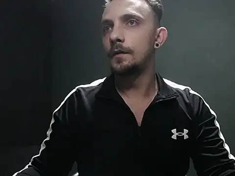 guesswhatbitch online show from 9, 10, 2025