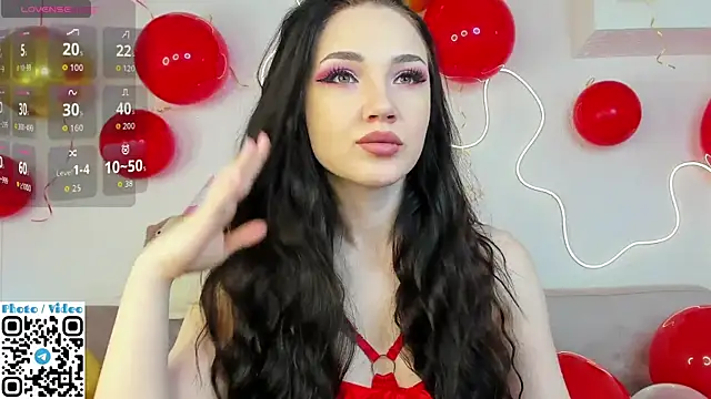 Helen Spark online show from 12, 10, 2025