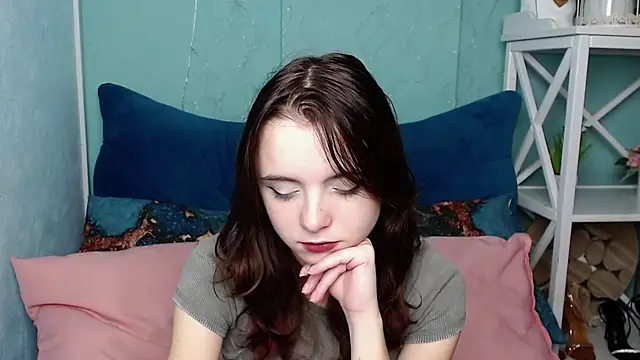 VivienneRo online show from 9, 10, 2025