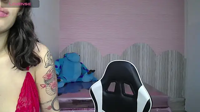 Snapshot of im_anny_t chatting on 11, 11, 2025 im anny t online show from 11, 11, 2025