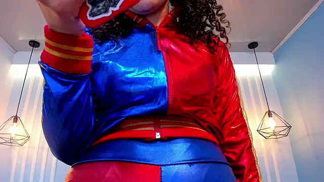 SweetStarr  online show from 31, 10, 2025