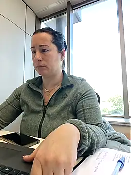 Snapshot of bichota85 chatting on 16, 2, 2026 bichota85 online show from 16, 2, 2026