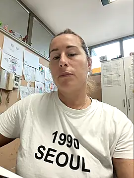 bichota85 online show from 14, 10, 2025