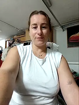 bichota85 online show from 13, 10, 2025