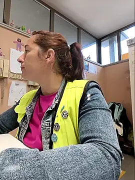 bichota85 online show from 24, 10, 2025