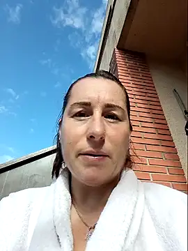 bichota85 online show from 16, 11, 2025