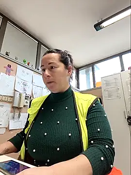 bichota85 online show from 12, 3, 2026