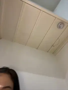 WildCherie online show from 12, 10, 2025