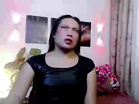 Your ultimateloverxx online show from 27, 5, 2026