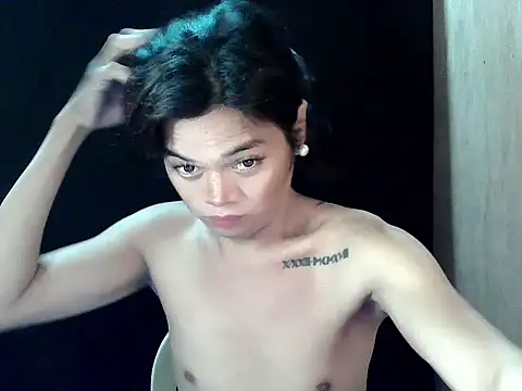 Snapshot of Nikah_loves_u chatting on 9, 11, 2025 Nikah loves u online show from 9, 11, 2025