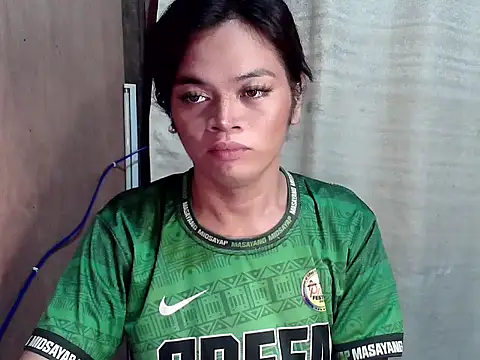 Snapshot of Nikah_loves_u chatting on 30, 11, 2025 Nikah loves u online show from 30, 11, 2025