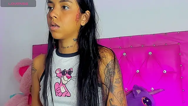 dahiiangomezz online show from 7, 4, 2026