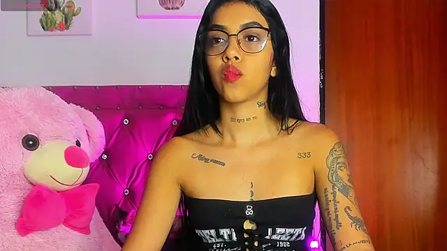 dahiiangomezz online show from 19, 9, 2025