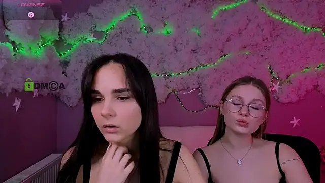 ariana ross7 online show from 6, 3, 2026