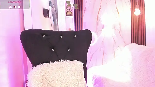 Agatha210 online show from 16, 7, 2026