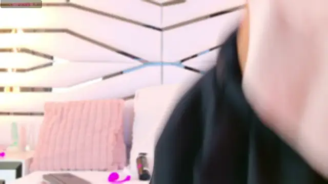 SabrinnaTaylor online show from 25, 9, 2025