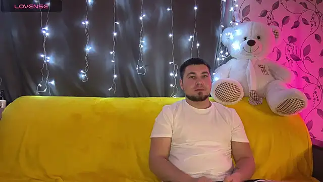 Snapshot of coupleinspire chatting on 29, 11, 2025 coupleinspire online show from 29, 11, 2025