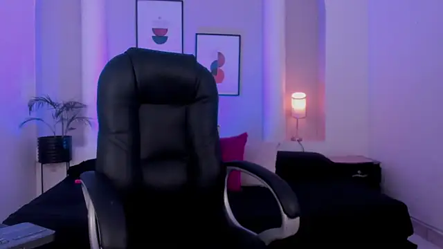 Juanita  acosta1 online show from 7, 1, 2026