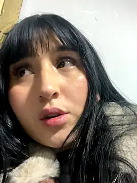 Daphnee-x online show from 16, 11, 2025