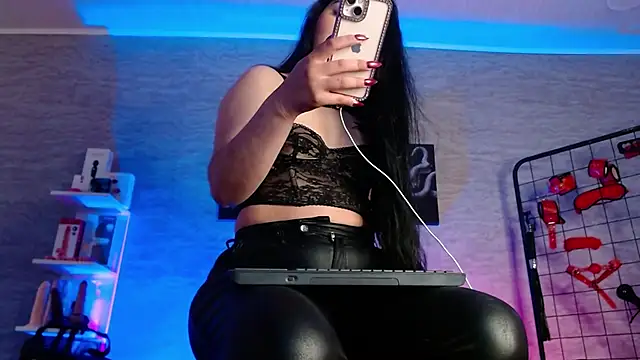 Daphnee-x online show from 14, 1, 2026