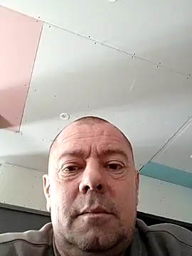 hugoboys4576 online show from 24, 11, 2025