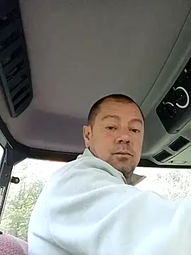 hugoboys4576 online show from 1, 10, 2025