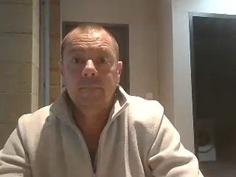 hugoboys4576 online show from 16, 9, 2025