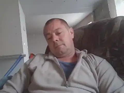 hugoboys4576 online show from 22, 10, 2025