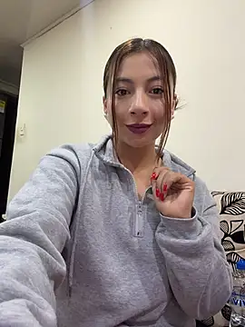 Snapshot of Karlee_Grey1 chatting on 10, 6, 2026 Karlee Grey1 online show from 10, 6, 2026