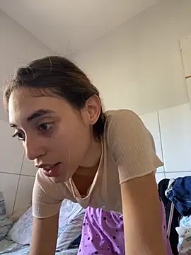 loirinhaaa online show from 18, 9, 2025