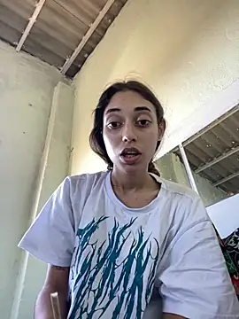 loirinhaaa online show from 6, 10, 2025