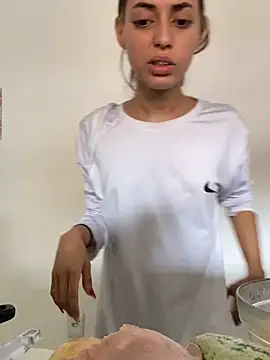 loirinhaaa online show from 11, 11, 2025