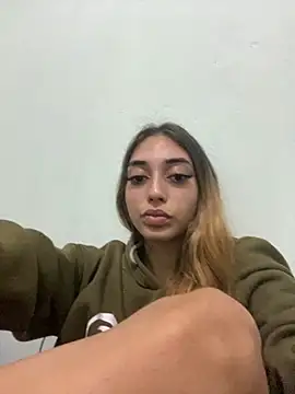 loirinhaaa online show from 21, 11, 2025