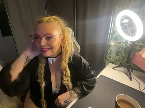 BonnyDesire online show from 3, 4, 2026