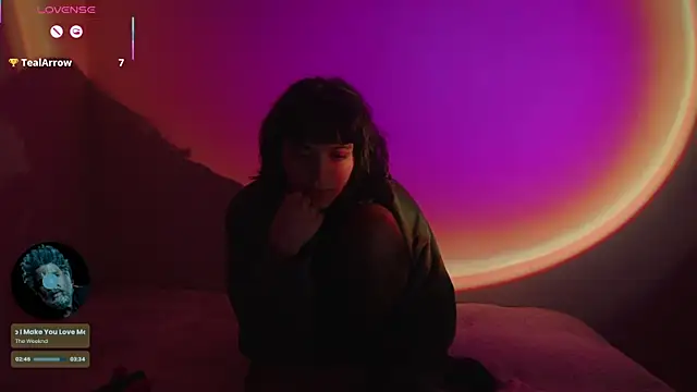  curiouskitten  online show from 17, 9, 2025