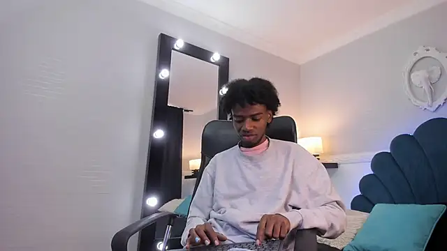 Snapshot of AllexJacob chatting on 1, 11, 2025 AllexJacob online show from 1, 11, 2025