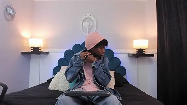 Snapshot of AllexJacob chatting on 25, 9, 2025 AllexJacob online show from 25, 9, 2025