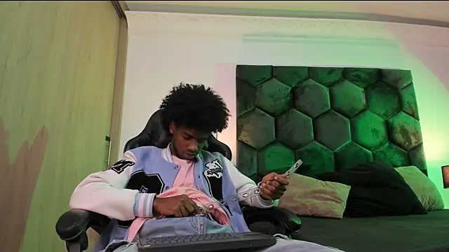 AllexJacob online show from 7, 2, 2026