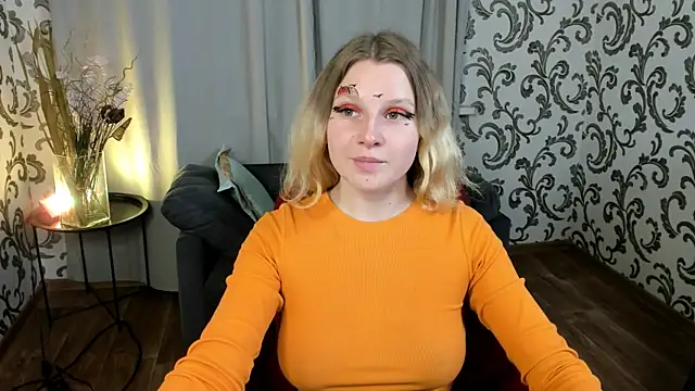 Snapshot of _Velvet_peach_ chatting on 24, 10, 2025 Velvet peach online show from 24, 10, 2025