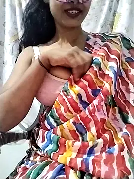 ms-naina online show from 4, 11, 2025