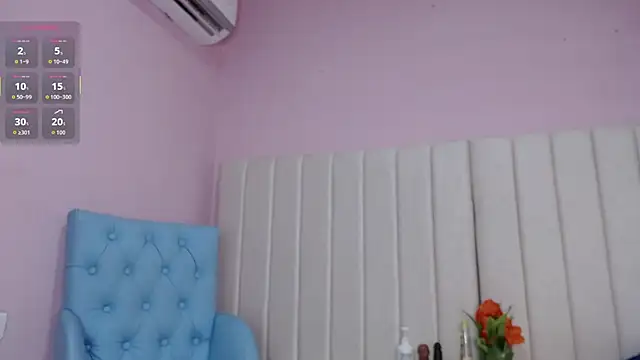 valery storm  online show from 11, 10, 2025