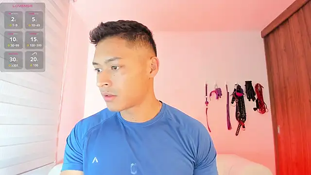 Snapshot of abu_dhabi_21 chatting on 10, 11, 2025 abu dhabi 21 online show from 10, 11, 2025