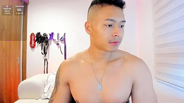 Snapshot of abu_dhabi_21 chatting on 1, 3, 2026 abu dhabi 21 online show from 1, 3, 2026