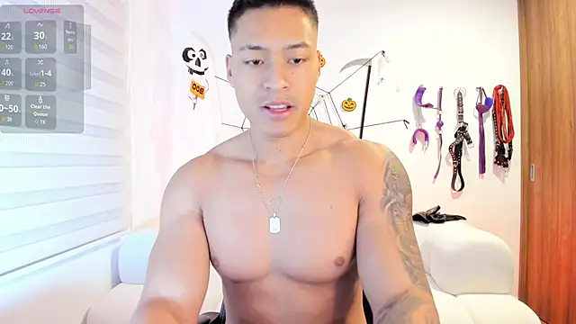 Snapshot of abu_dhabi_21 chatting on 2, 11, 2025 abu dhabi 21 online show from 2, 11, 2025