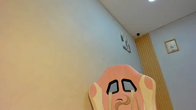 Snapshot of Dakota_x18 chatting on 13, 2, 2026 Dakota x18 online show from 13, 2, 2026