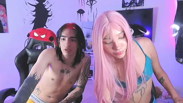 Snapshot of Everlong_ chatting on 3, 10, 2025 Everlong online show from 3, 10, 2025