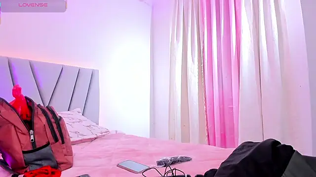 Doll lauren online show from 17, 10, 2025